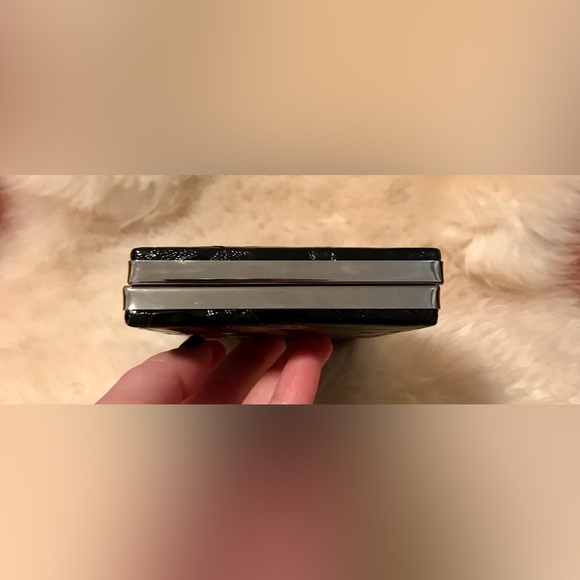 Miche Black Textured Hard Case w/ Removable Silver Chain Snap Close Wallet Purse - Picture 8 of 11